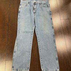 Men’s rustler, jeans in light blue denim. 36 x 30